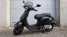 Vespa Sprint Black Special