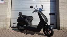 Niu NQI Ext Range elektrische scooter nieuwstaat