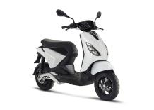 images/productimages/small/piaggio-one-bianco-3-4antdx-bianco-1100x786.jpg